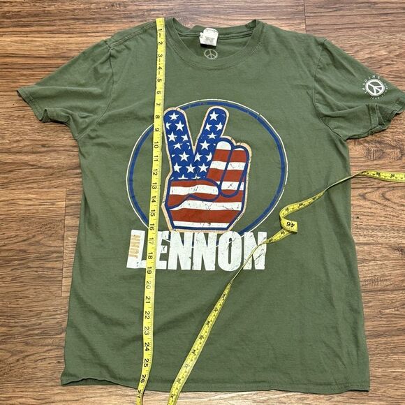 Gildan Softstyle Ring Spun John Lennon Short Sleeve T-Shirt Green Size Medium - Picture 9 of 10